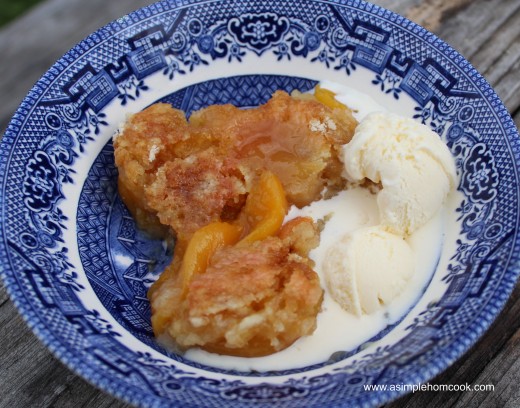 Easy Peach Cobbler