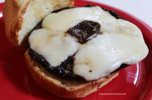 mushroom steak burger