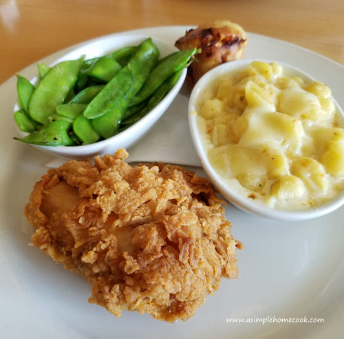 public house chicken with peas and macaroni and cheese